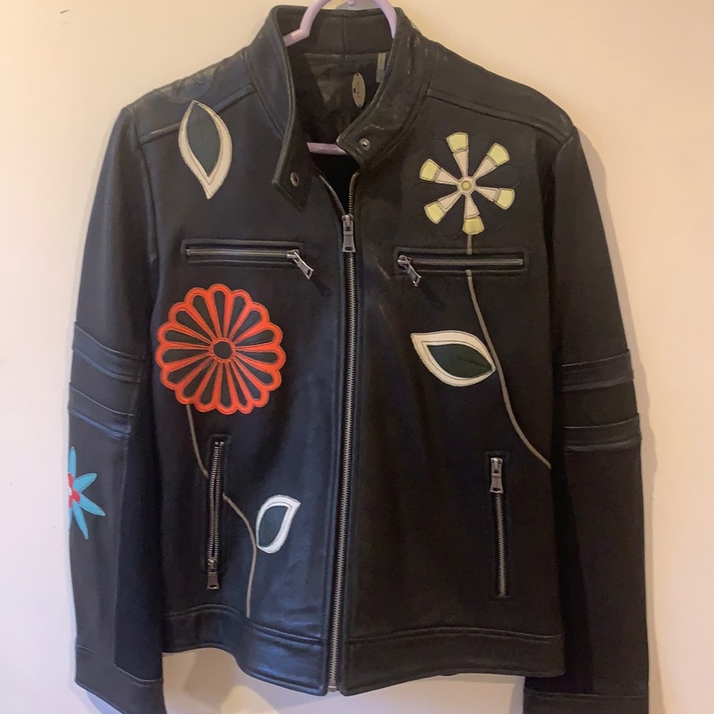 Leather Jacket /Sweater  unique vintage black with flower  appliqués  size Xl